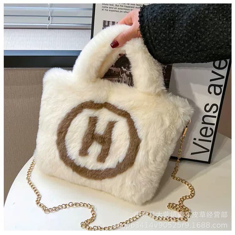 H bag furry bag autumn and winter new portable women's bag fashionable portable warm imitation fur bag single shoulder crossbody women's bag