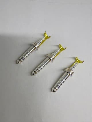 Recommended silver-plated white glue 4.4mm 5-pole balanced plug, brass non-magnetic nickel-free, silver-plated 4.4mm balanced plug for car use