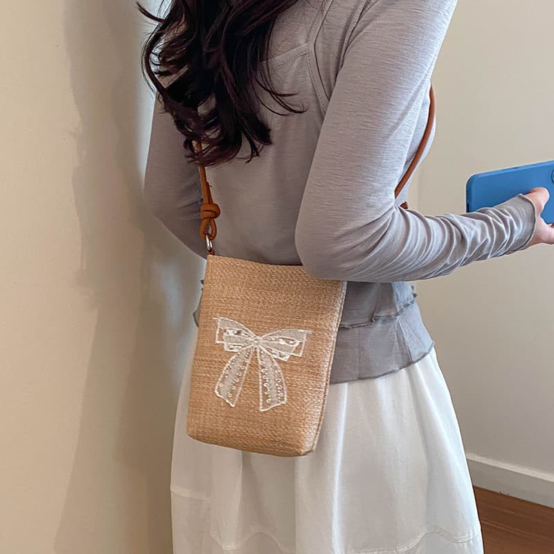 Cute flower straw small bag for women summer beach trip mini handbag holiday style woven bag children's zero