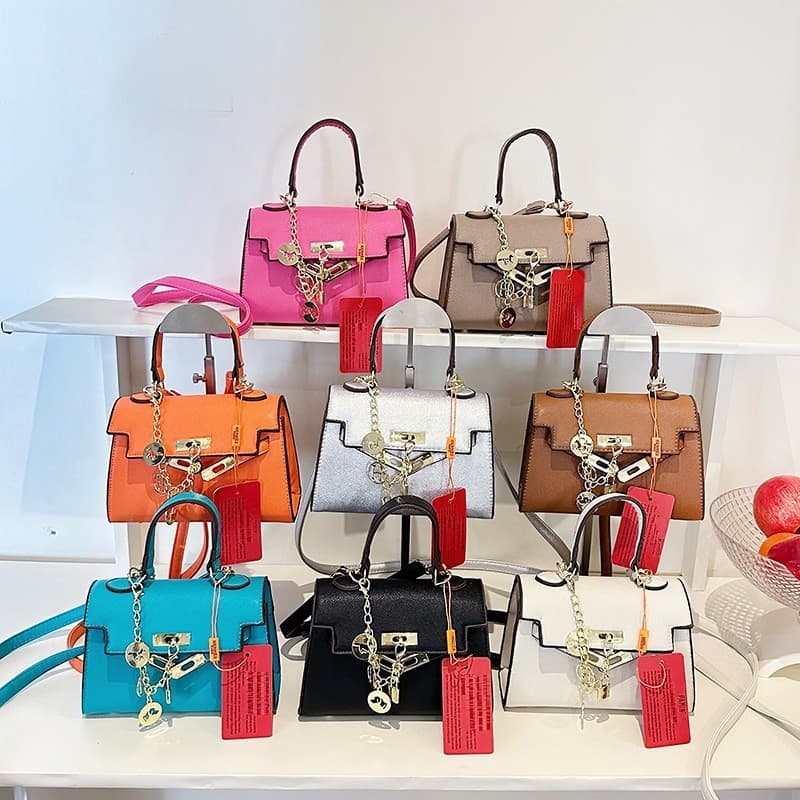 Crossbody Handbag Women 2025 New Style Simple Fashion Tote Bag Shoulder Bag Lock Kelly Bag Mother Platinum Bag