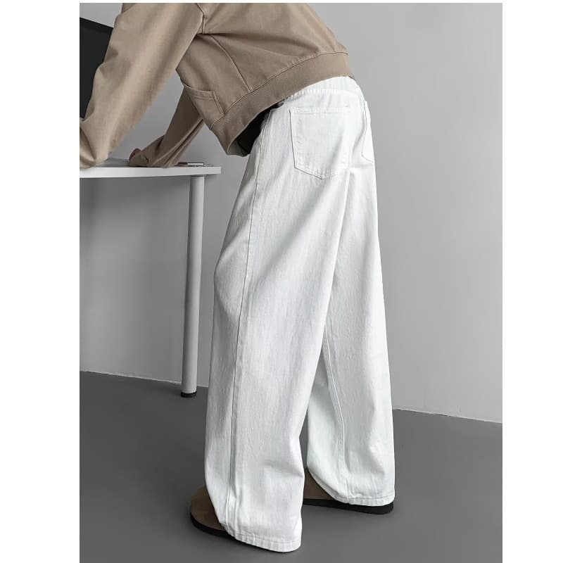 Pure White Jeans for Men, Loose Casual Retro Simple Lazy Style, Versatile for Daily Commuting, Comfortable Wide-Leg Long Pants