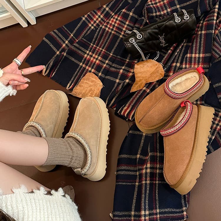2024 Autumn/Winter New Genuine Shearling Snow Boots Platform Cotton Shoes Women Retro Lazy Shoes Closed-Toe Fur Slippers Trendy