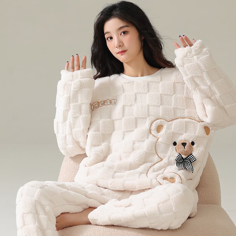 Coral Fleece Pajamas for Women Fall Winter 2023 New Thickened Plush Homewear Set Flannel for Winter and Spring