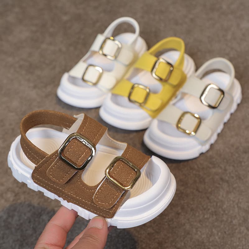 Boys' Sandals 2025 Summer New Style, Big and Middle Kids' Beach Shoes, Girls' Fashionable Baby Toe-Cover Anti-Kick Sandals