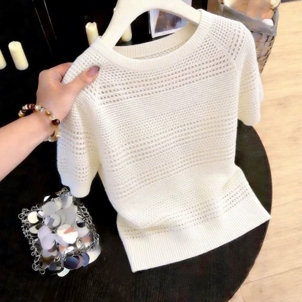 2026 Summer New Women's Simple White Loose Knit Short Sleeve Lightweight Breathable Round Neck Crop Top Trendy