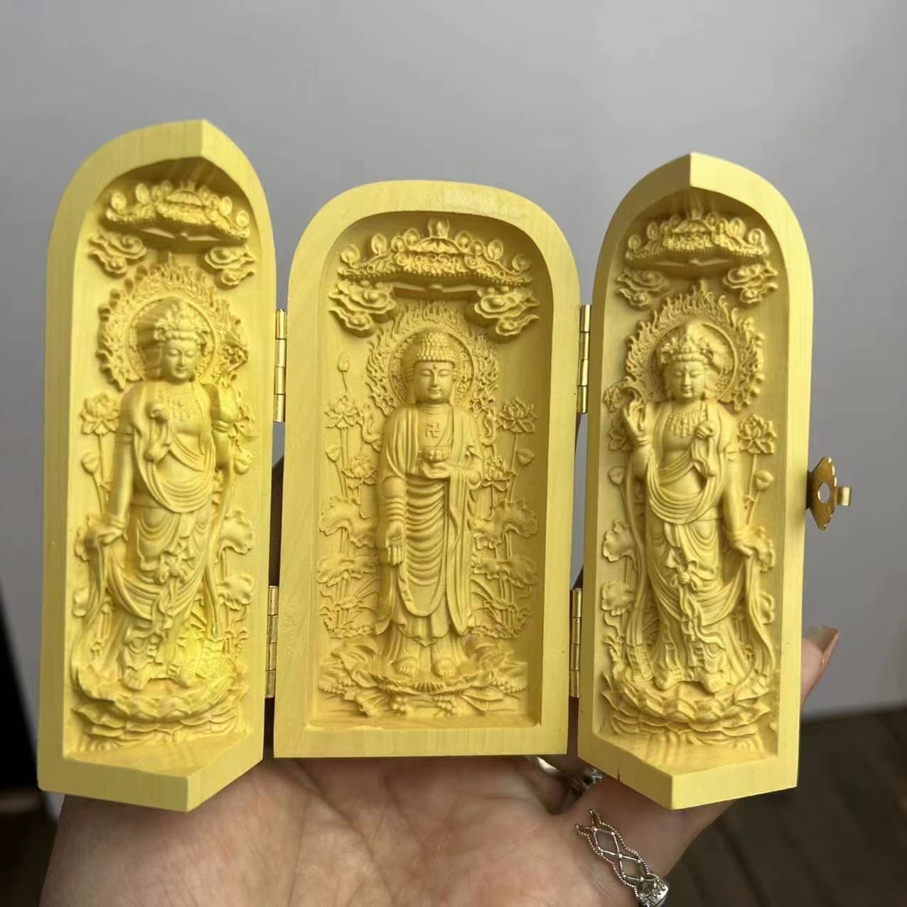 Boxwood Carving Ornaments: Guanyin, Western Three Saints, Guan Gong, Fu Lu Shou, Home Decoration Wooden Crafts, Factory Direct Sales