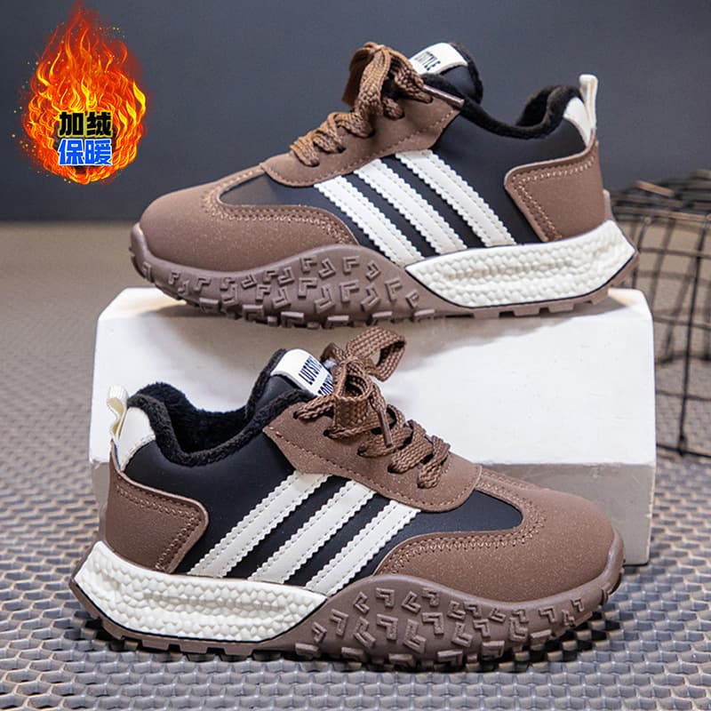 Boys' Sports Shoes Thickened Children's German Training Shoes Winter 2026 New Fleece-Lined Cotton Shoes Warm Waterproof Running Shoes