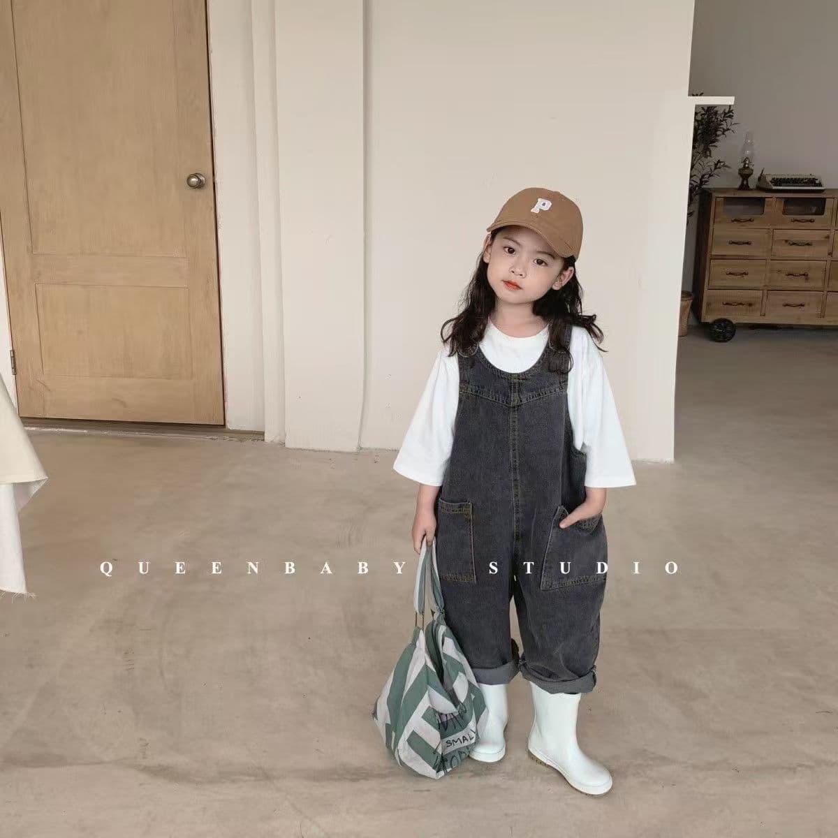 Children's Denim Vest New Spring/Fall Fashionable Outerwear Vest for Toddlers Baby Spring and Autumn Jacket