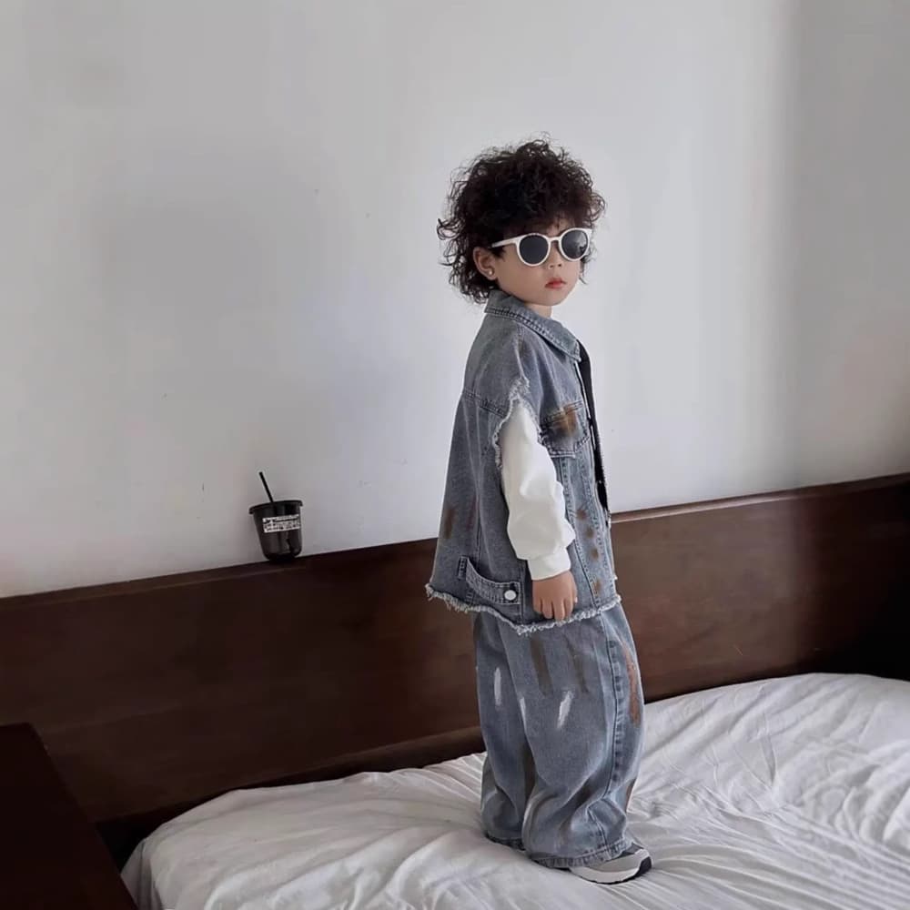 Boys Denim Vest Set Spring/Autumn 2026 Trendy New Children's Casual Jeans Two-Piece Set