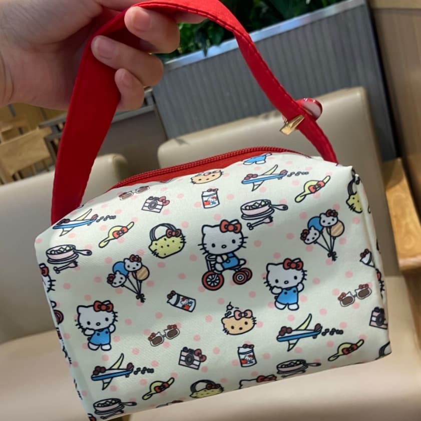 New Cartoon Makeup Bag Portable Travel Toiletry Bag Cute Organizer Handbag for Women Commute Gift