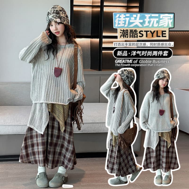 Girls' Retro Hollow Knit Cardigan 2025 New Style Casual Loose Fit Set with Plaid Skirt