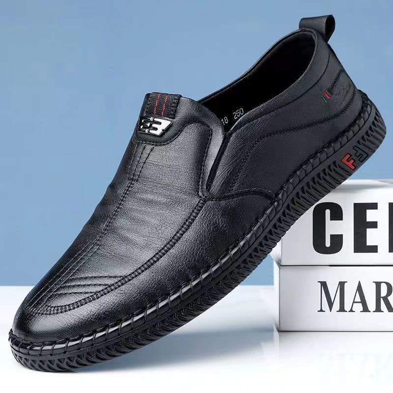 New Genuine Leather Classic Dress Shoes, Soft Sole and Upper, Versatile Men's Loafers, Casual Leather Shoes for Men