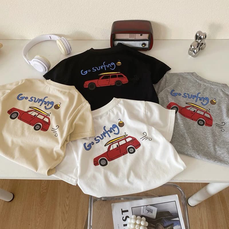 Boys T-shirt summer cartoon car cotton top children's short-sleeved T-shirt spot children's clothing Korean version versatile cute T-shirt