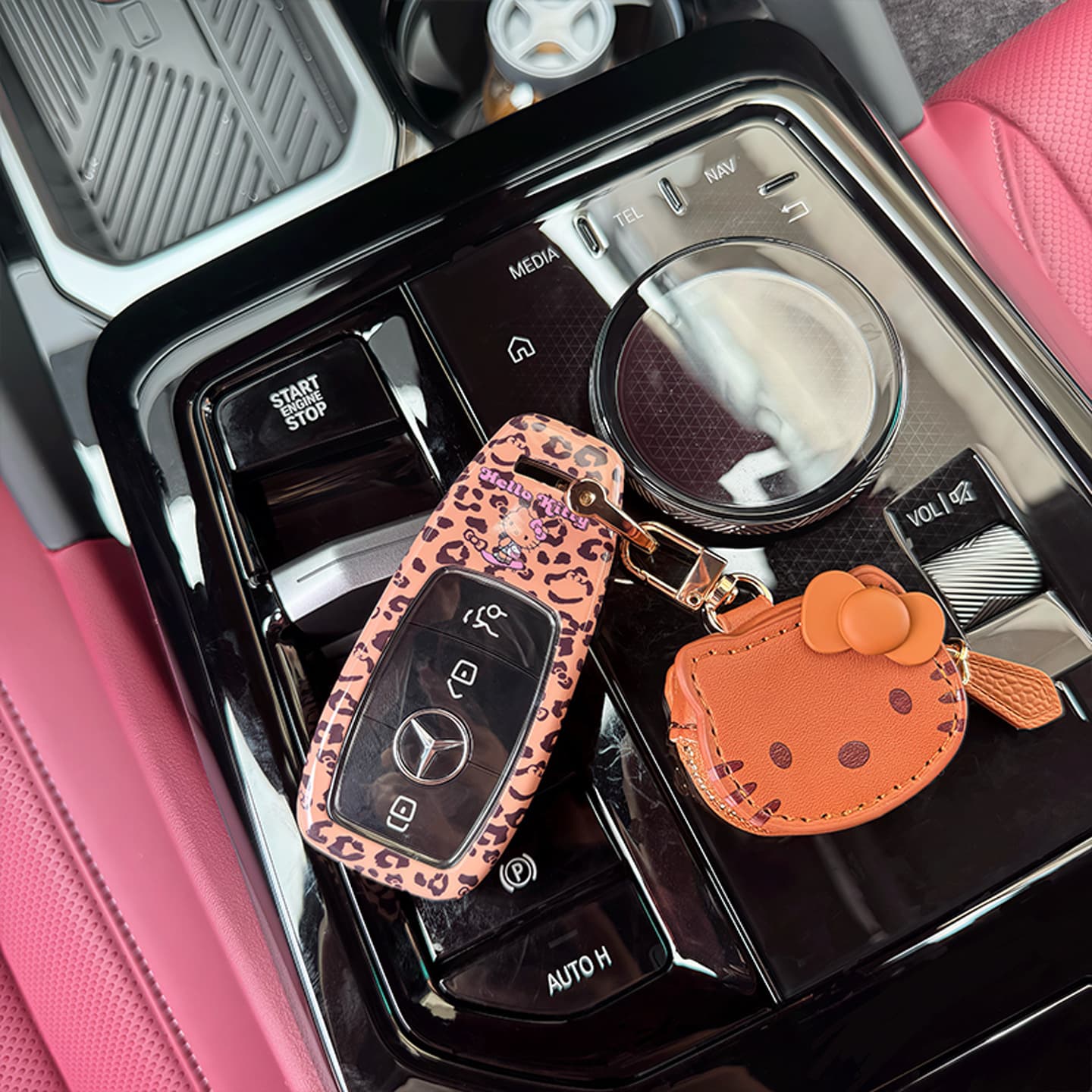Suitable for Mercedes-Benz e300l key cover c260l glb220gle450 buckle a200 bag women's car key l shell