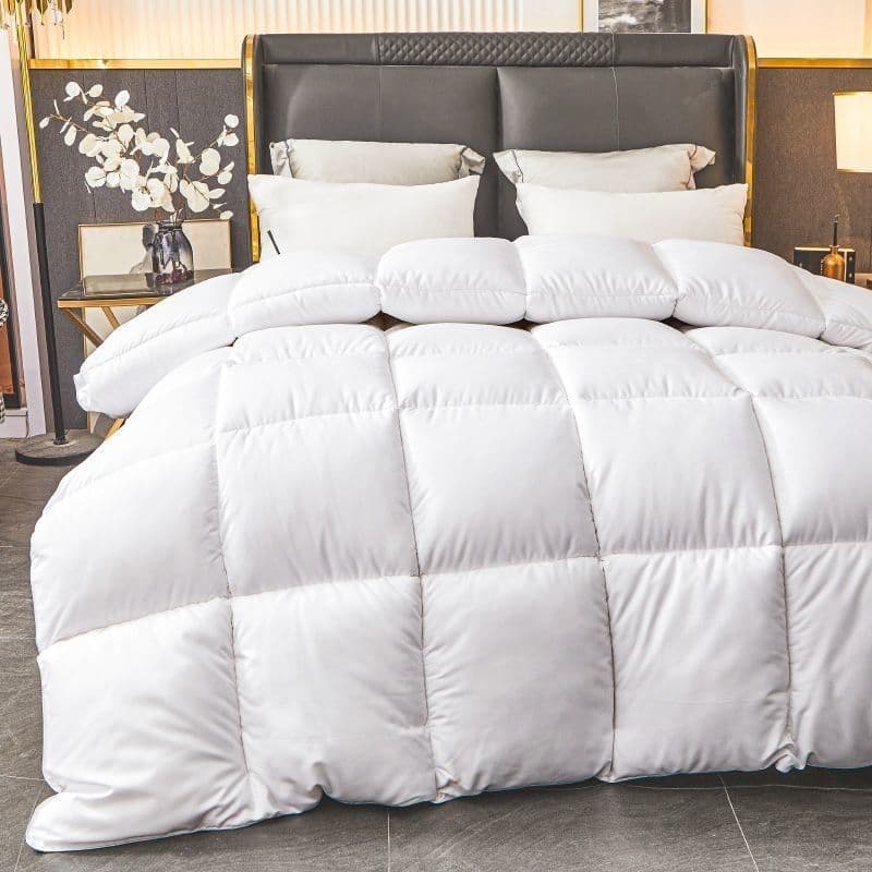 Wholesale of 100% White Goose Down Comforter, All-Season Quilt, Single/Double Inner Core, Air Conditioning Quilt, Warm Winter Quilt, All-Season Factory