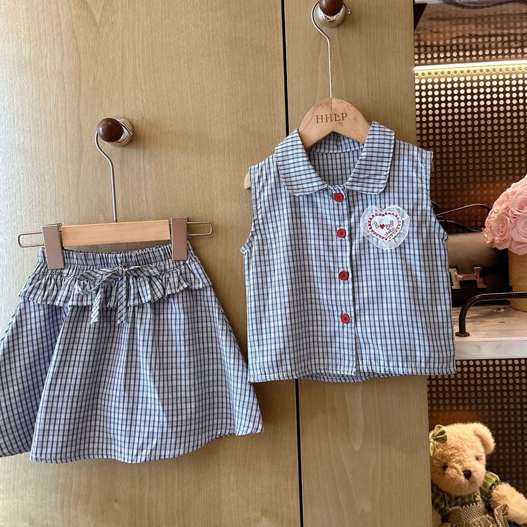 Girls Suit Summer New Style Girls Short Skirt Cute Plaid Doll Collar Shirt + Skirt Suit 26317