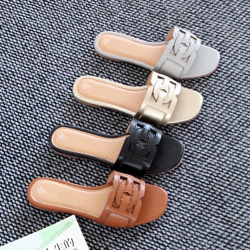 Wholesale Ladies Slippers Foreign Trade Chaozhou Women's Slippers Fashionable and Versatile Beach Sandals and Slippers