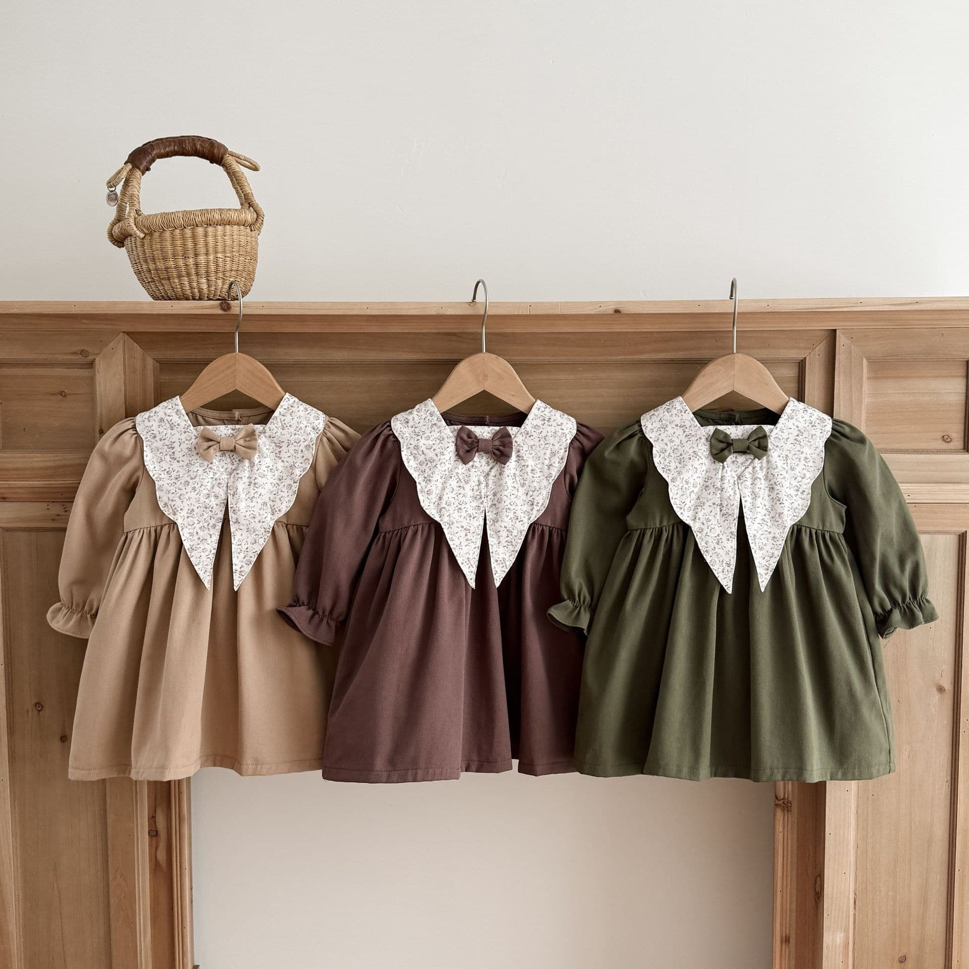 Korean style spring and autumn long-sleeved floral collar children's dress college style cotton baby girl bow retro dress
