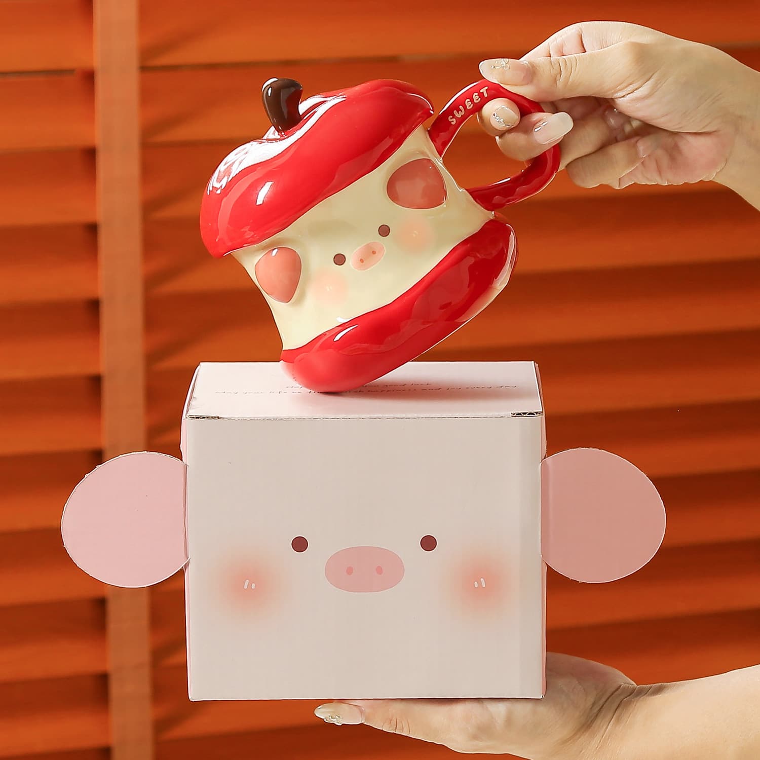 Christmas gift cute apple cup with lid creative pig mug girl holiday souvenir company gift