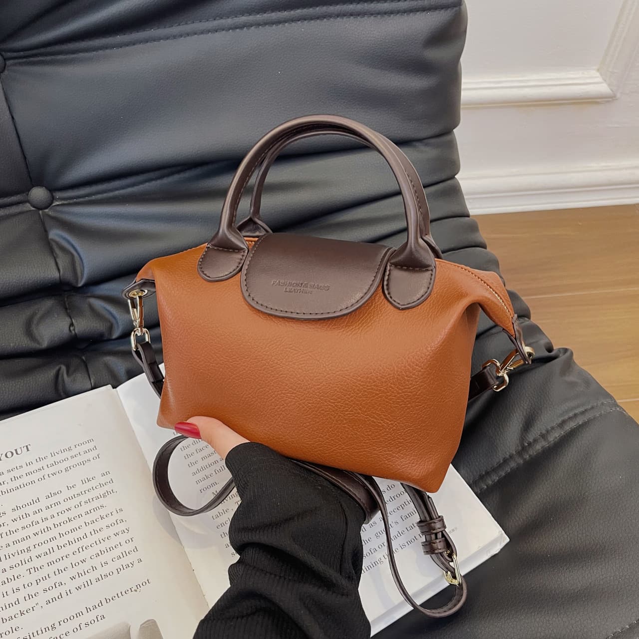 Classic Versatile New Simple Fashion Crossbody Bag Women Commute Handheld Shoulder Casual Small Bag
