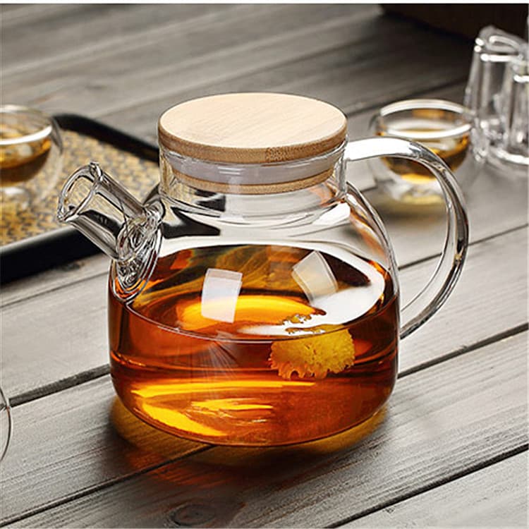 High Borosilicate Heat-Resistant Glass Cold Water Pitcher for Juice, Beverage, and Herbal Tea