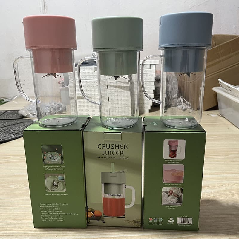New Cross-Border Portable Juicer Cup Small Mini Electric Blender for Fruit Juice and Smoothies
