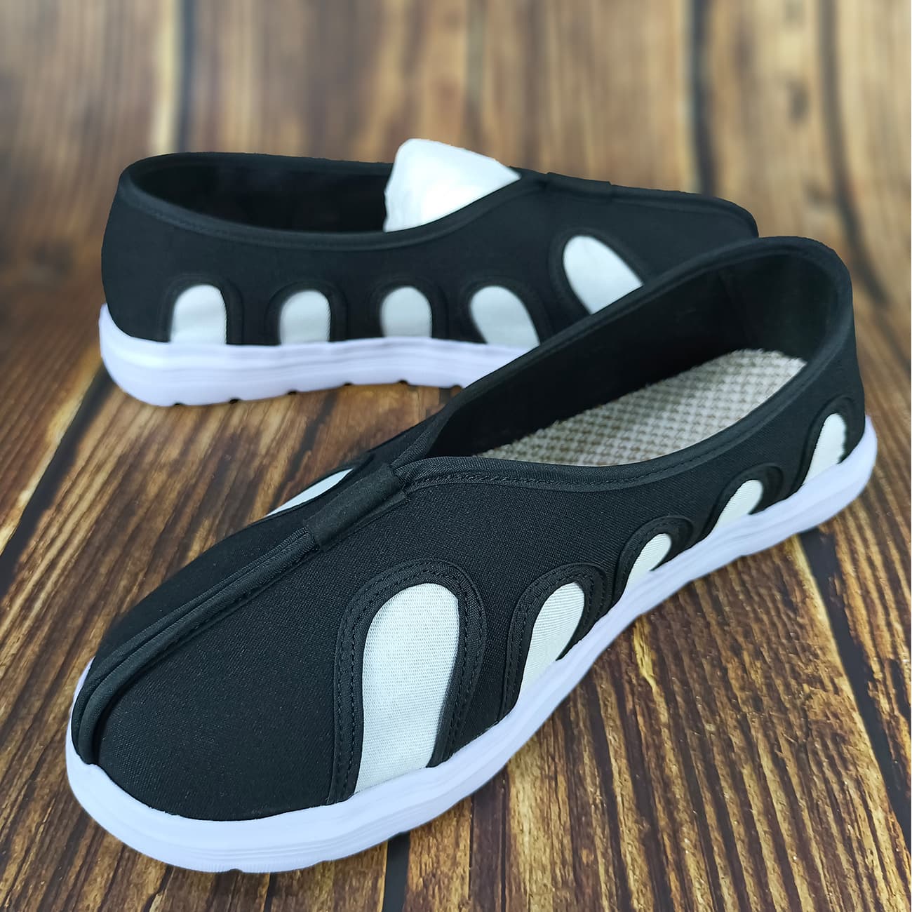 All Seasons Mesh and Cloth Taoist Priest Shoes, Ten Directions Cloth Shoes, Thickened Fleece-lined Cotton Practice Anti-slip Shoes for Men and Women