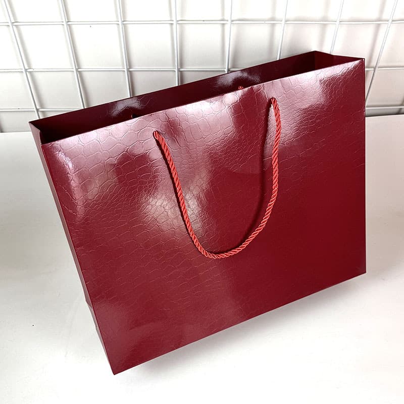 Large Paper Shopping Bags for Men's and Women's Clothing, Gift Bags, Stock Black Crocodile Texture