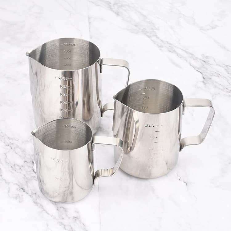 Factory Direct 304 Stainless Steel Pouring Pitcher, Coffee Cup with Graduations, Gold Spout Frothing and Milk Frothing Pitcher, Milk Frothing Cup
