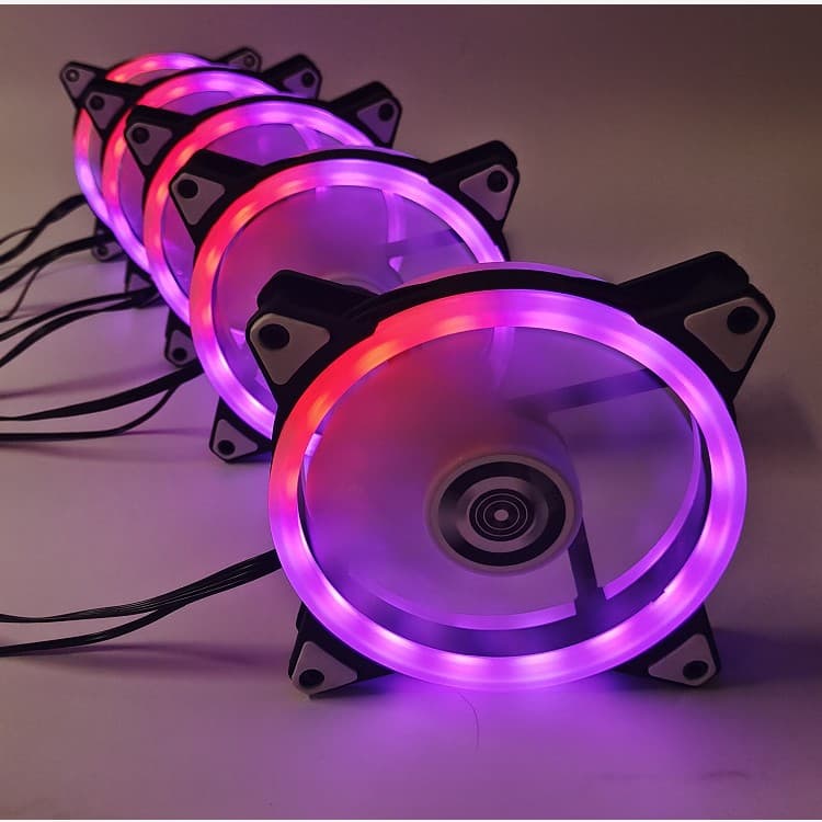 Exclusively for external orders, computer case fans with dual aperture RGB automatic synchronized color change. The fan can be packaged in blank form.