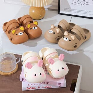2026 Cute Bear Slippers Women New Summer Casual Outdoor High Appearance Versatile Student Dorm Indoor Slippers