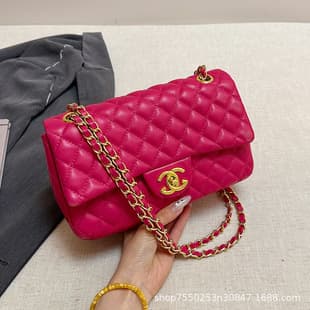 Cross-border Women's Bag 2026 New Fashion Versatile Diamond Quilted Chain Bag Trendy Small Square Bag Elegant Shoulder Crossbody Bag