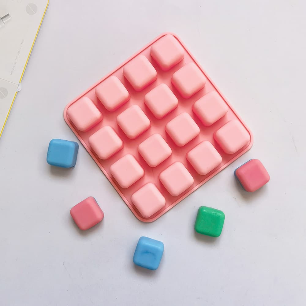 Silicone 16-cavity square grid 560 cake jelly pudding soap chocolate cake mold for bakers