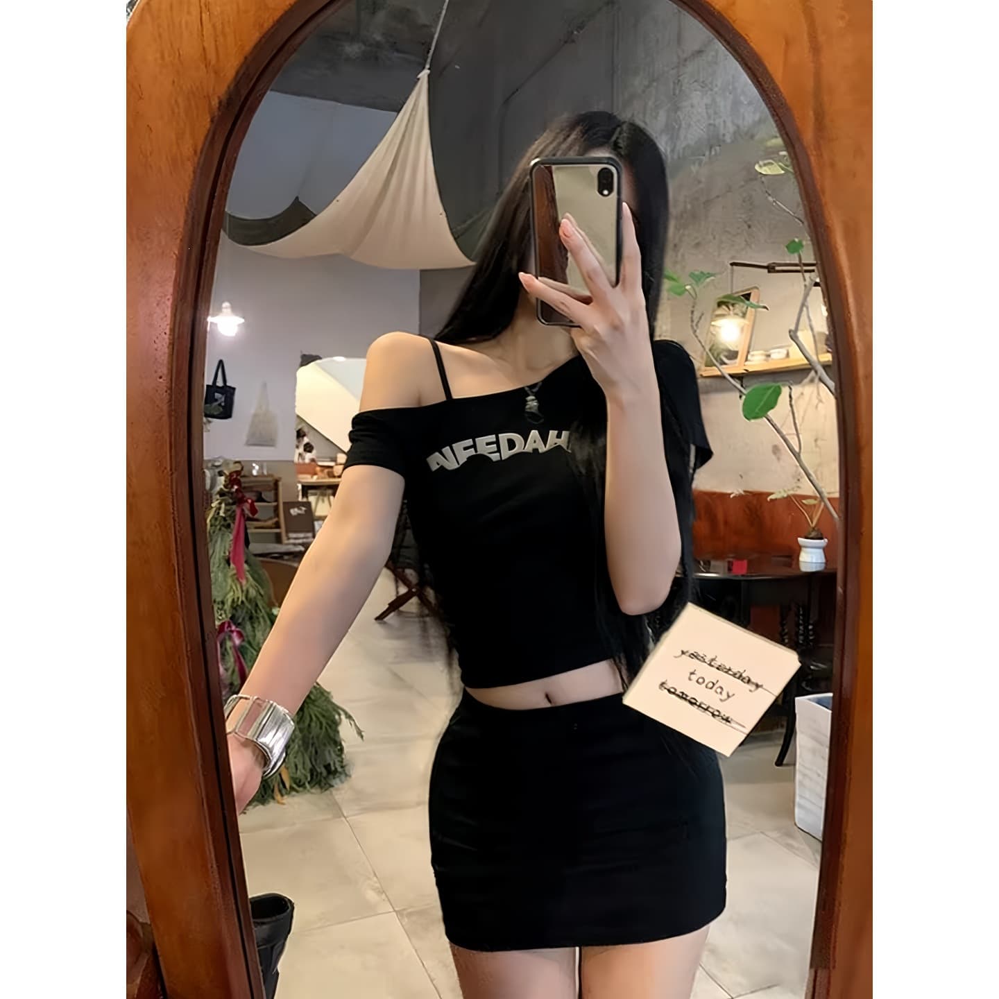 2026 American Retro Slim Fit Short Asymmetrical Letter Crop Top T-Shirt for Women