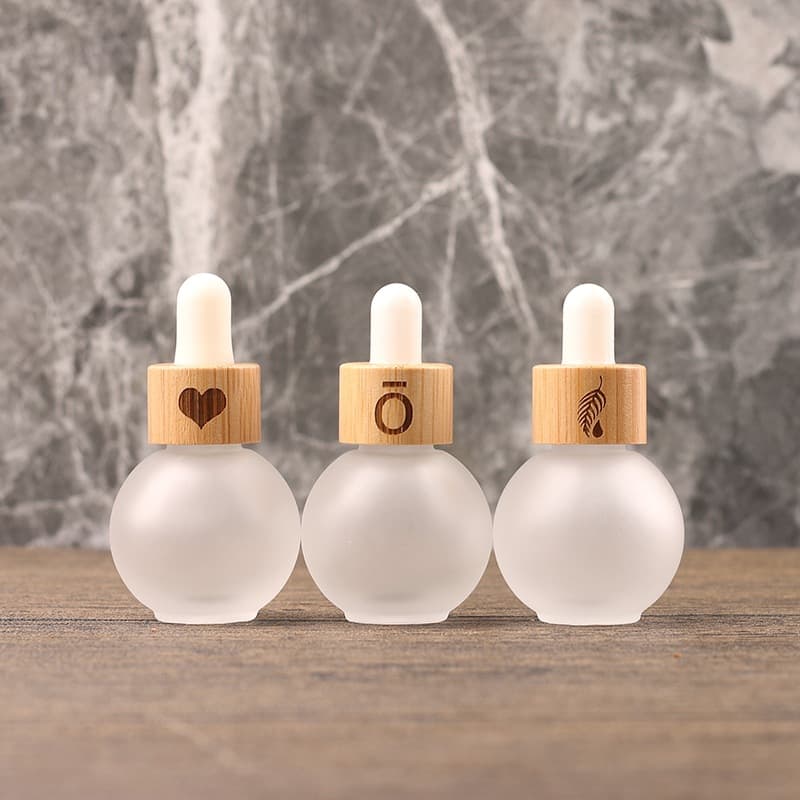 20ml Cute Dropper Bottle with Bamboo Cap, Frosted Glass Essential Oil Blending Bottle with Rubber Bulb Dropper for Serums and Essential Oils, Refillable Sample Bottle