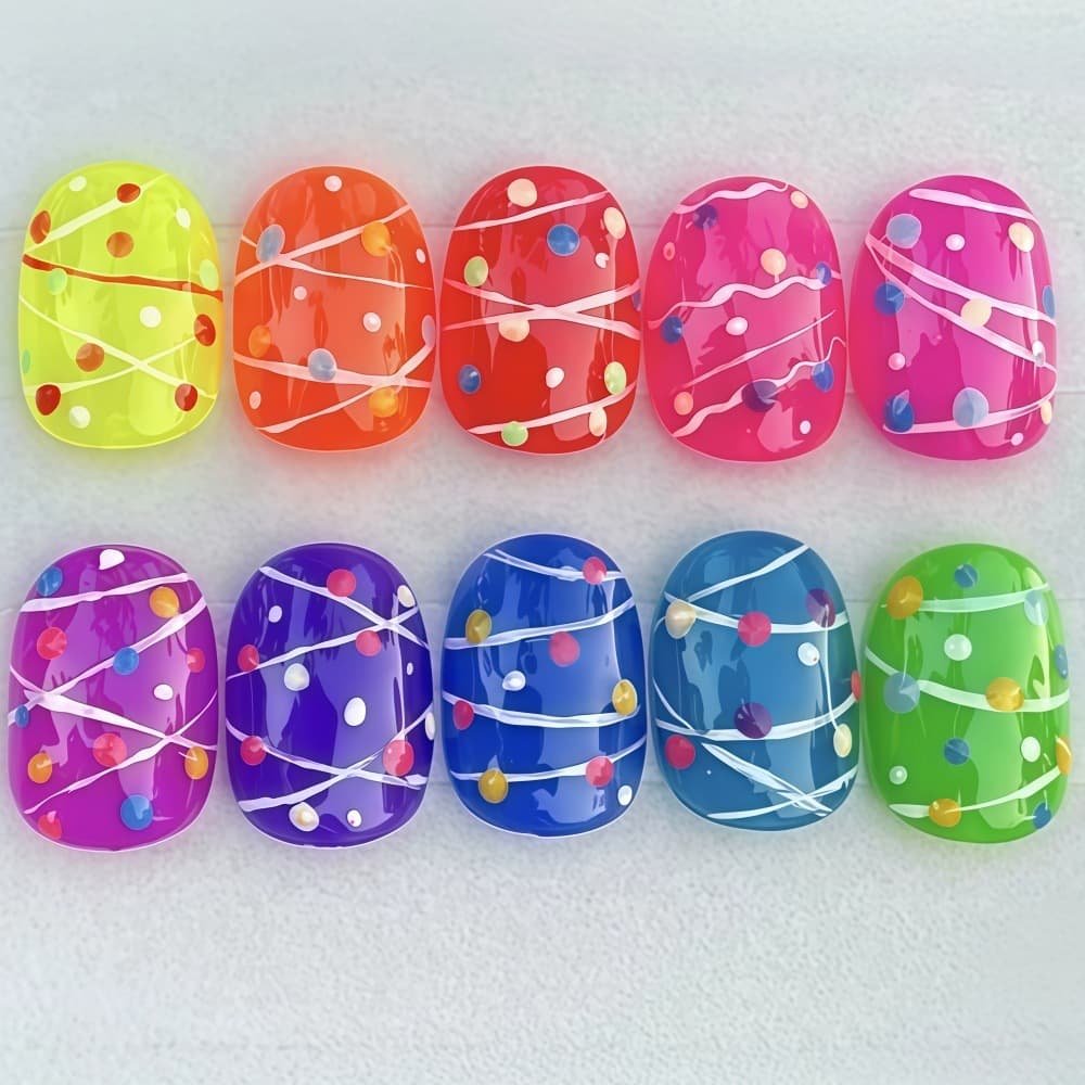 Cute cartoon niche design wearable nails dopamine rainbow polka dot short round manicure childlike graffiti nail pieces