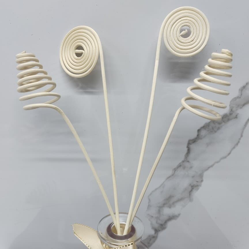 Factory wholesale flameless aroma diffuser sticks, evaporator sticks, and accessories; decorative rattan sticks; Indonesian rattan sticks; hotel and home fragrances.