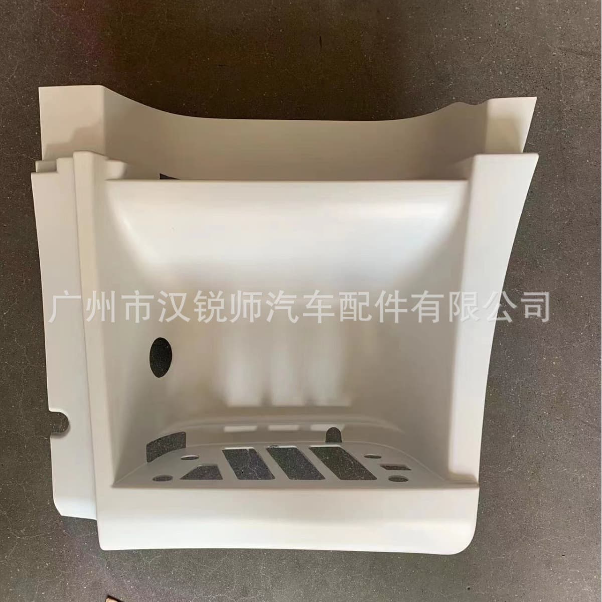 Foot Pedal for Nissan UD Quester Truck Pedal Upper Cover Pedal Lower Cover Low Roof High Roof