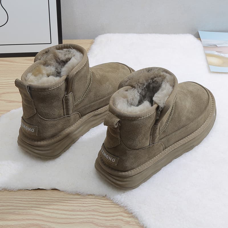 Wool Snow Boots Women's Fleece-Lined Thick Sole 2024 New Winter Northeast Thick Cotton Shoes Slip-On Warm Ankle Boots