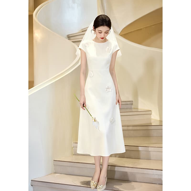 French High-End White Light Dress Daily Wear Engagement Dress Certificate Little Dress Petite Toast Dress