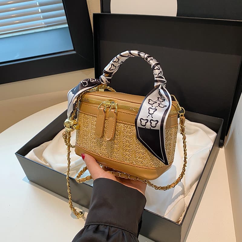 Straw Woven Fashion Box Bag for Women, Cross-Border Export High-End Chain Crossbody Bag, Niche Design Women's Handheld Small Square Bag