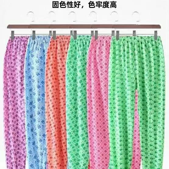 Women's long johns with printed high-waisted cotton and polyester loose-fitting bottoms, suitable for middle-aged and elderly women.