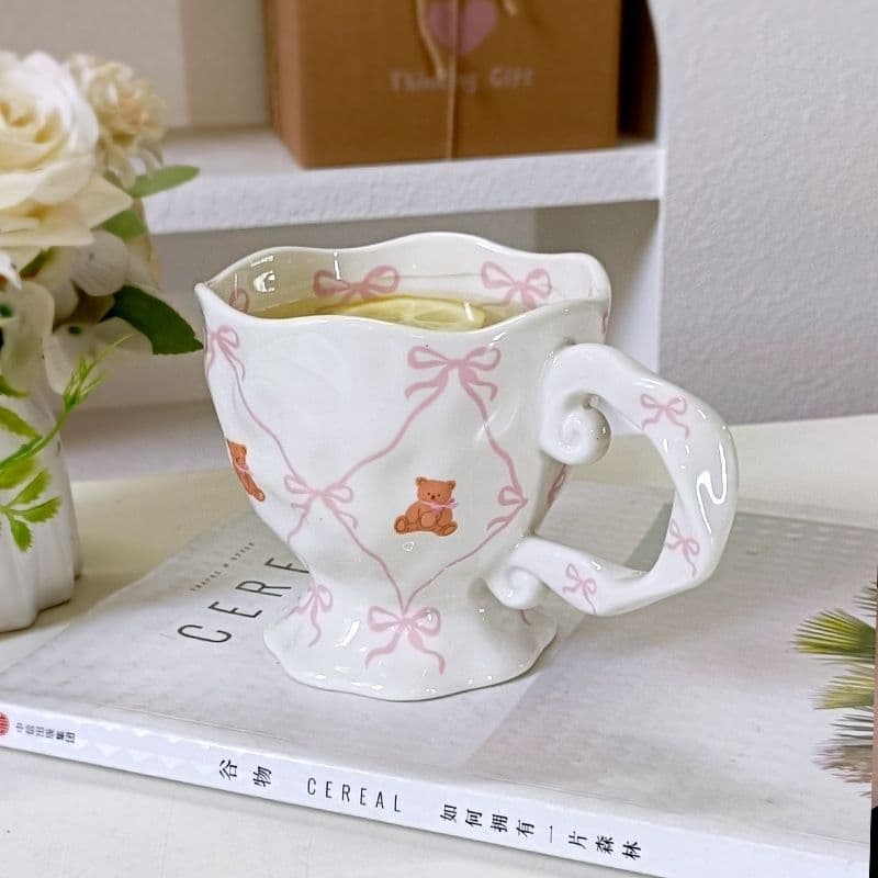 Creative mug, antique style, underglaze color, household teacup, teddy bear mug, cute tulip saucer, souvenir