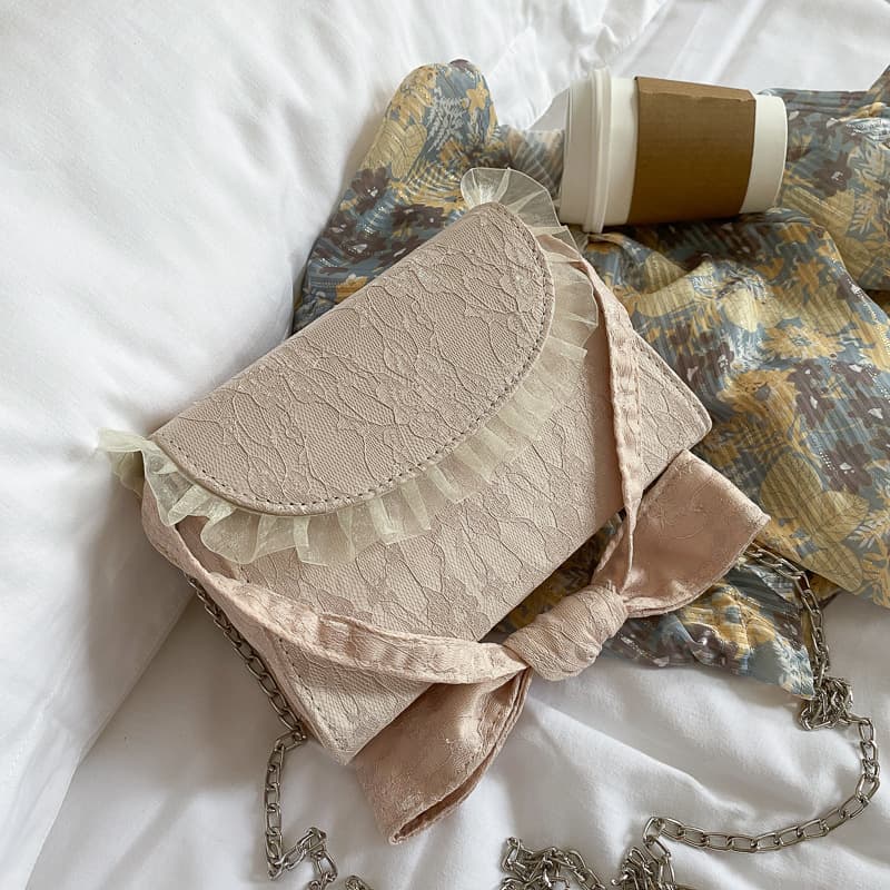 2025 Autumn New Lace Bag Fashion Trendy Handbag Women Clutch Wrist Bag Shoulder Crossbody Chain Bag