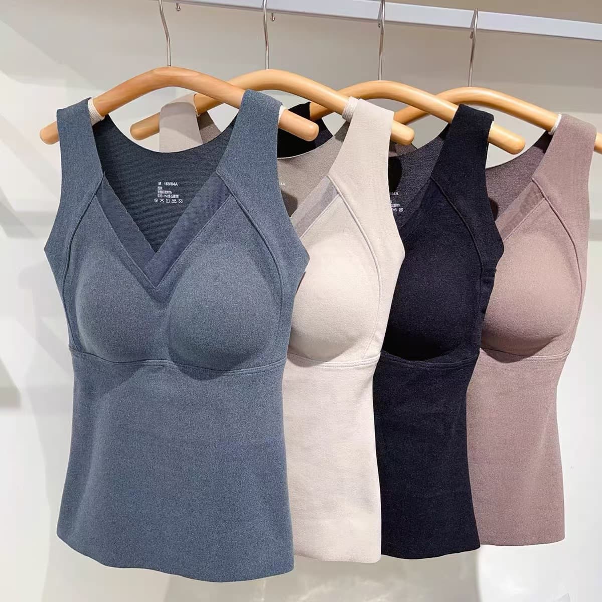 8803 Autumn/Winter Graphene Thermal Vest with Thickened Breast Pads and Push-Up Design - No Bra Needed, One-Piece Fixed Cup Thermal Underwear