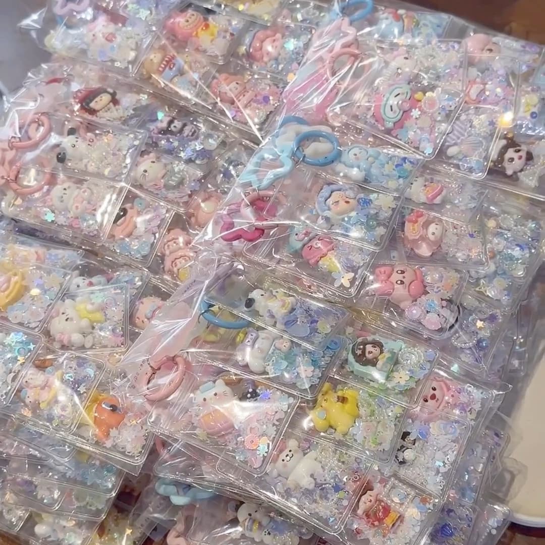 Cartoon rocking toy baby bag keychain, cute bag charm, pendant, gift wholesale, as seen on Xiaohongshu.
