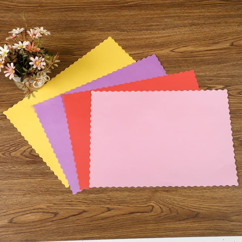 Disposable paper placemats for children's table, 70g double-coated paper, colored dining mats for home use