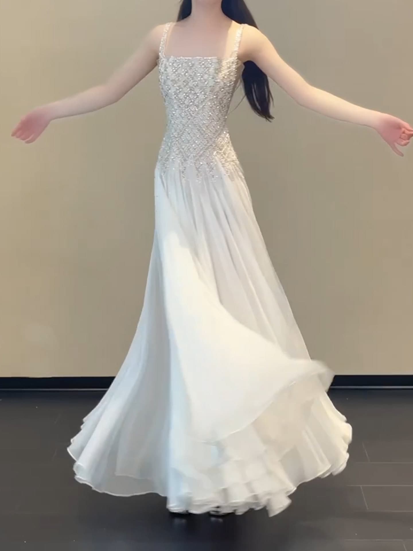 Heavy Craft Rhinestone Strap Dress French Elegant Socialite Light Wedding Morning Gown Birthday Dress Chiffon Flared Long Dress