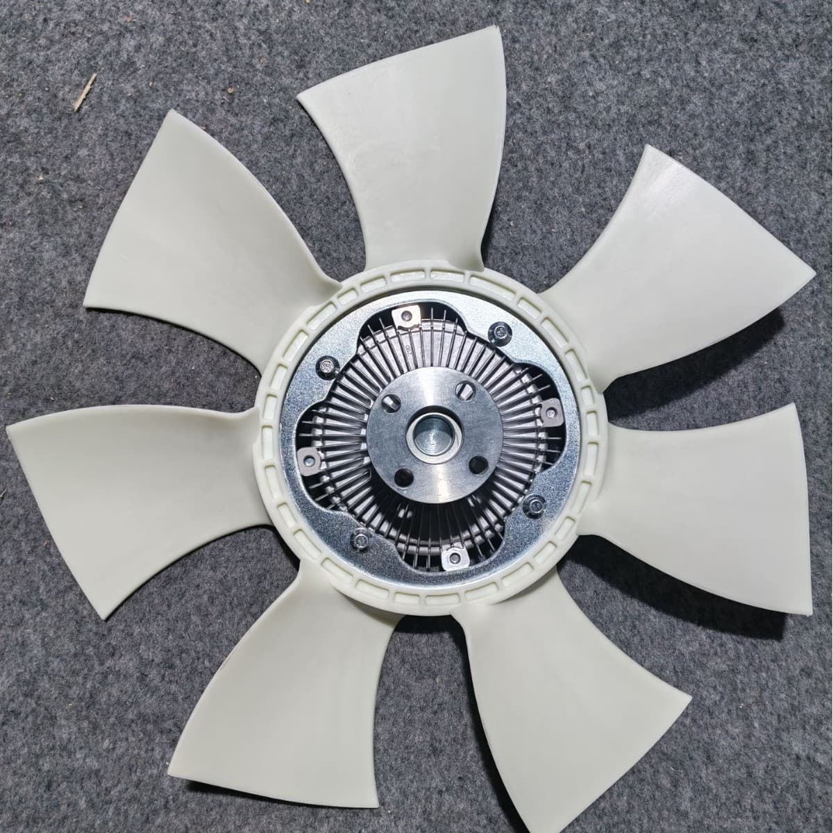 Yunnei Viscous Fan Clutch X201428 D20TC1-14056-1