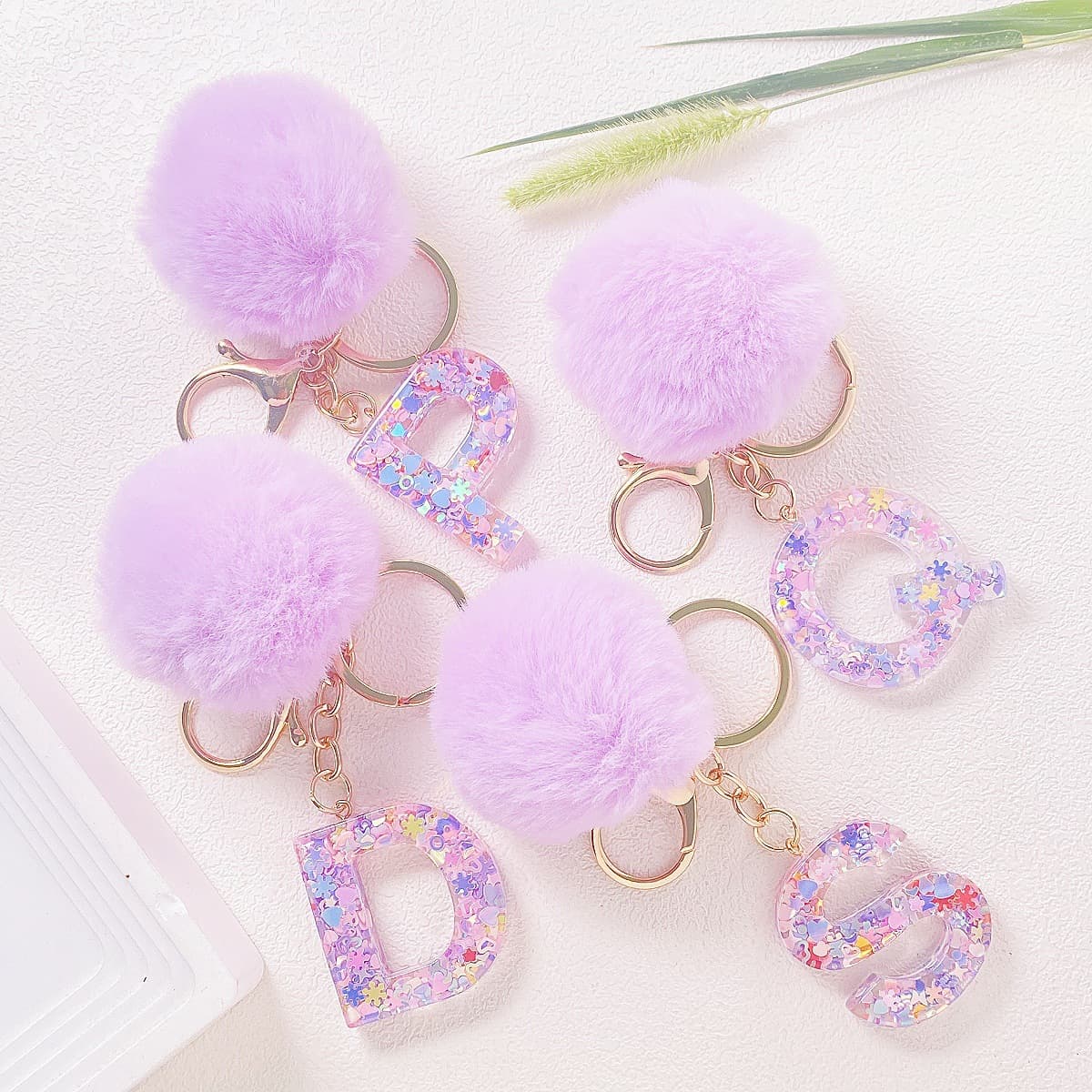 Cross-border Pom Pom English 26-Letter Keychain Purple Resin Bag Key Chain Heart Sequins Crystal Pendant